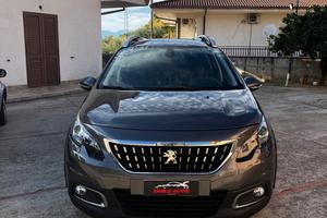 Peugeot 2008 BlueHDi 100 S&S Allure
