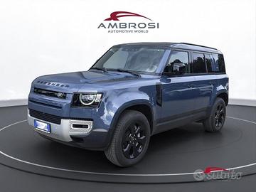 LAND ROVER Defender 110 3.0D I6 300 CV AWD Auto