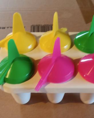 Stampo in plastica per ghiaccioli.