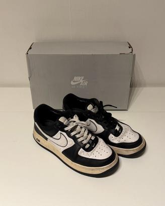 Nike Air Force 1 '07 Black/White - Tg 42.5