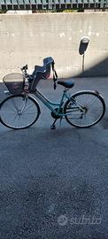 Bici con seggiolino bambino