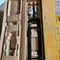 Forcella rock shox 29