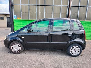 Fiat Idea 1.3 90 CV