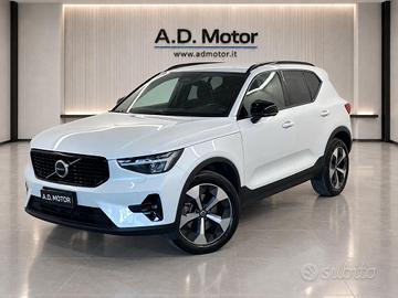 Volvo XC40 2.0 b3 Ultimate Dark auto