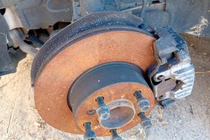 dischi freno bmw320 del 2007 