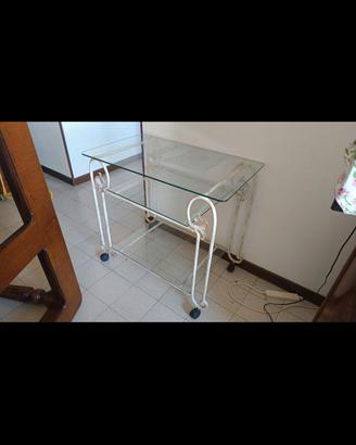 Carrello porta alcolici in vetro e ferro battuto