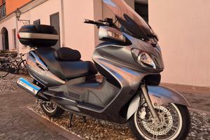 Suzuki Burgman 650 Executive ABS