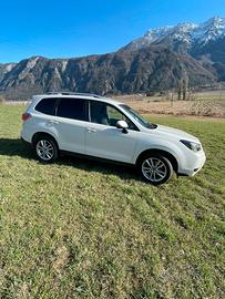 Subaru Forester 2.0 boxer diesel CVT style