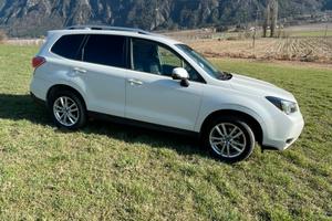 Subaru Forester 2.0 boxer diesel CVT style