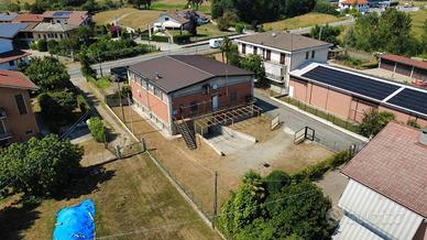 Immobile di 300 m² con 3 locali a Bricherasio