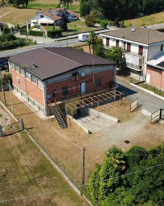 Immobile di 300 m² con 3 locali a Bricherasio