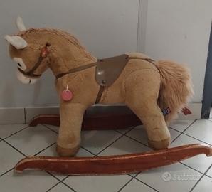 Cavallo a dondolo Trudi 