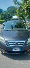 Honda FRv 1.7 6 posti