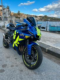 Yamaha R6