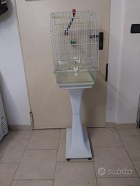 gabbia uccelli con piedistallo 
