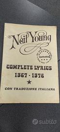 NEIL YOUNG TESTI CON TRADUZIONI