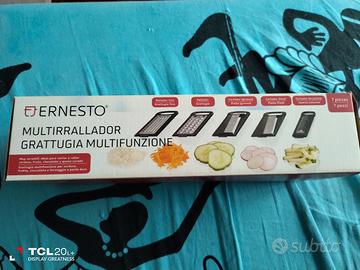 Grattugia multifunzione 