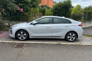 Hyundai IONIQ plug-in 2018