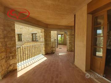 Appartamento di 80 m² con 5 locali e box auto a Ga