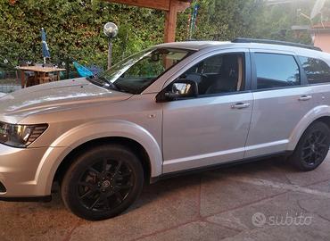 Fiat Freemont Black Code 4x4 automatico 