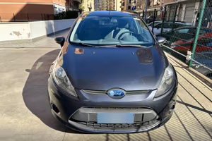 Ford Fiesta 1.2 82cv 2010