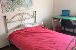4 camere a studentesse in appartamento