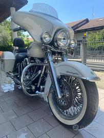 Harley-davidson Deluxe