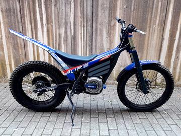 Trial elettrica electric motion epure race 2023