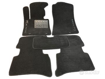 Tappetini in moquette su misura Hyundai Tucson 3