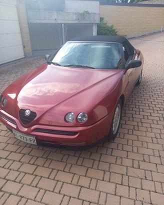 Alfa romero gtv 2000