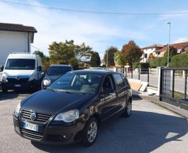 Volkswagen Polo 1.4/69CV TDI 5p Ok neopatentati