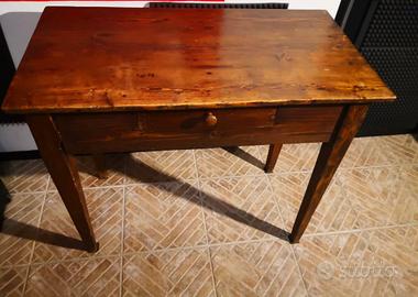 Scrivania arte povera