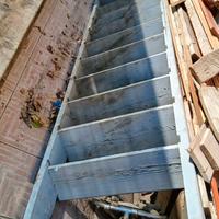 Scala in legno 4 metri