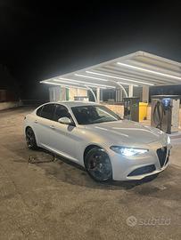 Alfa Romeo Giulia MY20 Q2 Pack Performance