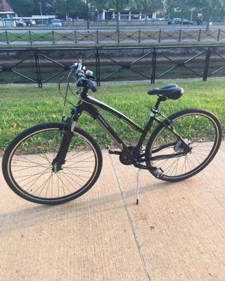 BICICLETTA  MONTANA NUOVA