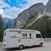 Rapido 963F - Motorhome 4 posti viaggio / 4 posti