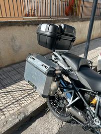 Tris bauletti GIVI per BMW GS