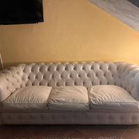 Divano 3 posti +2 poltrone originali Chesterfield