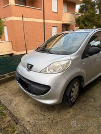 Peugeout 107 usata