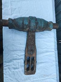 Antico pezzo per carrozza traino rustico arredo