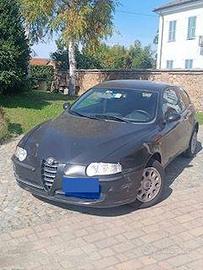 ALFA 147  turbo diesel 1.9 KM 97000