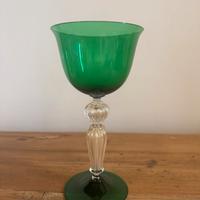 Calice di Murano in vetro verde firmato