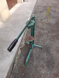 Tappatrice bottiglie vino