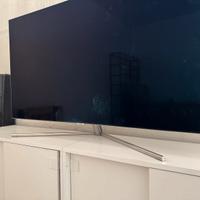 Televisore Samsung modello QE49Q7FAMT.