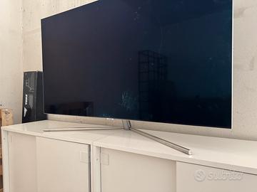 Televisore Samsung modello QE49Q7FAMT.