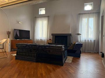 Casa indipendente nel centro storico di Mantova