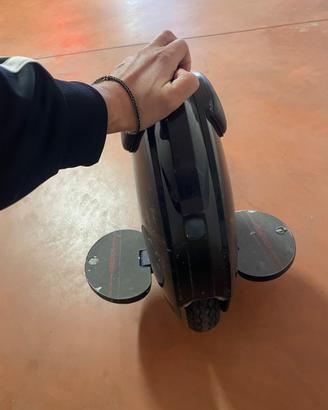 MONORUOTA ELETTRICO INMOTION V5F