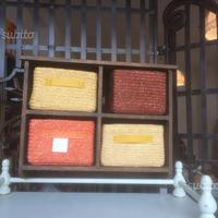 Mobile con cassetti in vimini