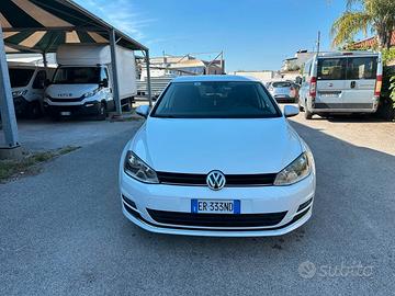 Volkswagen Golf 1.6 TDI DSG 5p. Highline BlueMotio