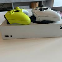 Xbox series S con 1+1 controller